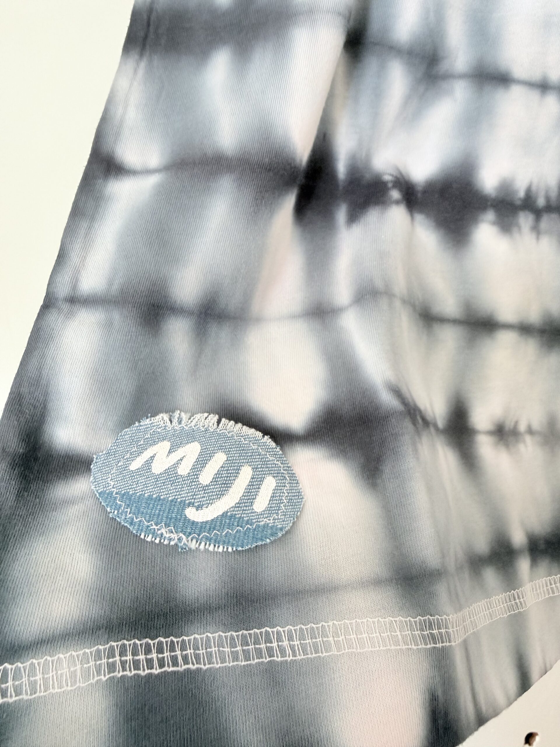 Miji Merch Maat M - Afbeelding 2